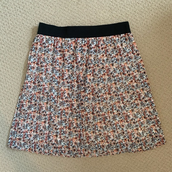 Floral Ann Taylor Loft skirt - Picture 1 of 2